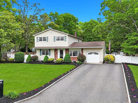 3rd image of 277 Magnolia Drive