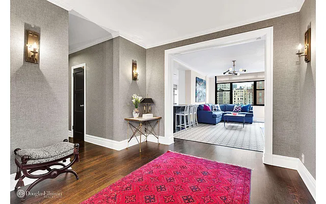 Sold by Douglas Elliman | media 14