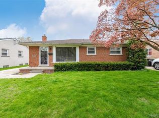 8060 Tulane St, Taylor, MI 48180