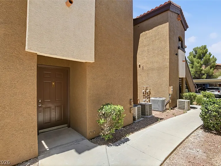 9000 Las Vegas Blvd S #1079 — Photo 4