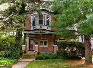 3202 Cove Rd, Pennsauken, NJ 08109