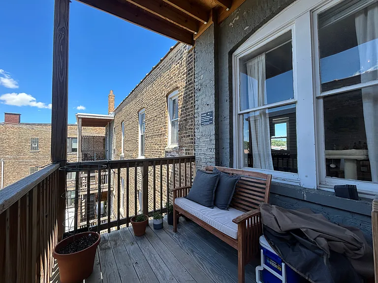 2406 N Mozart St #3 — Photo 8