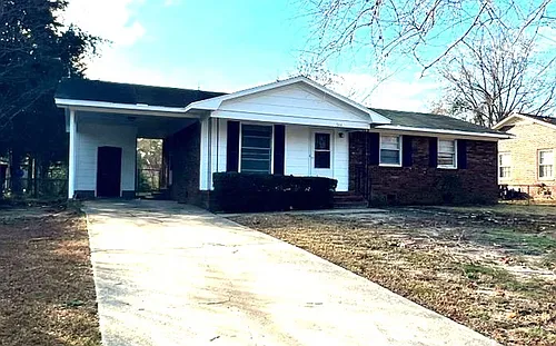 944 Lark Dr Photo 1