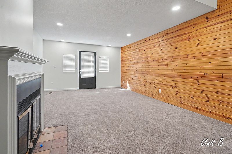 1st image of 2901 University Dr APT B