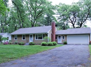 83 Whitmun Rd, Longmeadow, MA 01106
