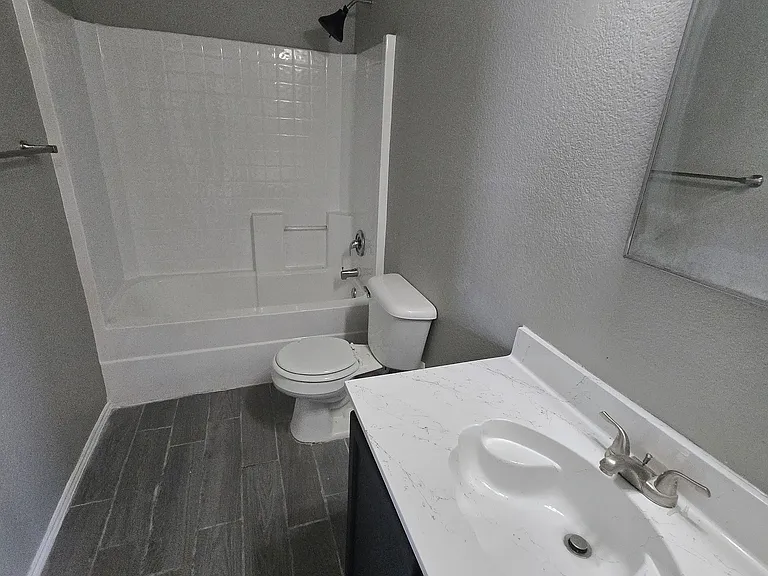 5702 Marietta Dr — Photo 25