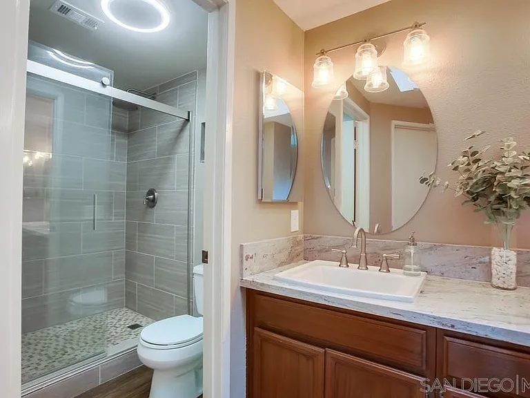 7312 Alta Vis — Photo 8