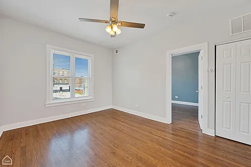 5451 S Justine St #2 Photo 1