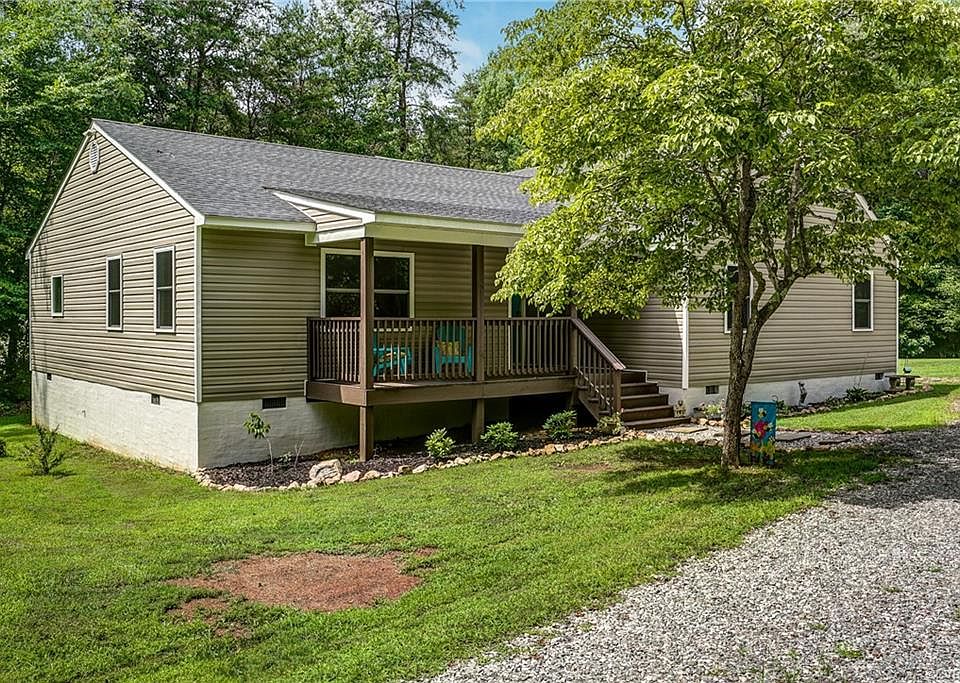 1st image of 3928 Whitehall Rd