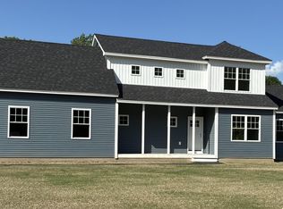 25 Pebble Ct #4, Barrington, NH 03825