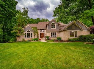 6355 Karlsridge Dr, Dayton, OH 45459