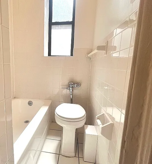 115 Washington Ave #22 — Photo 13