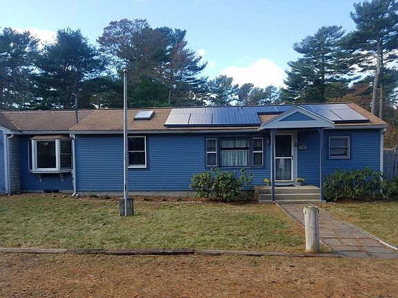 2nd image of 170 Lake Dr