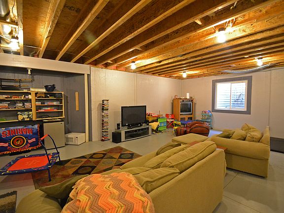 5th image of 1564 E Greyhawk Way