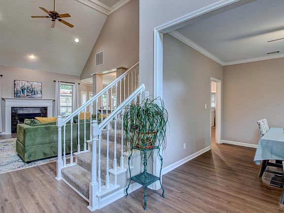 4th image of 2900 Mossy Creek Dr