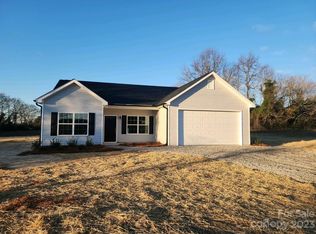 53 Dewitt Lowery Rd, Jefferson, SC 29718