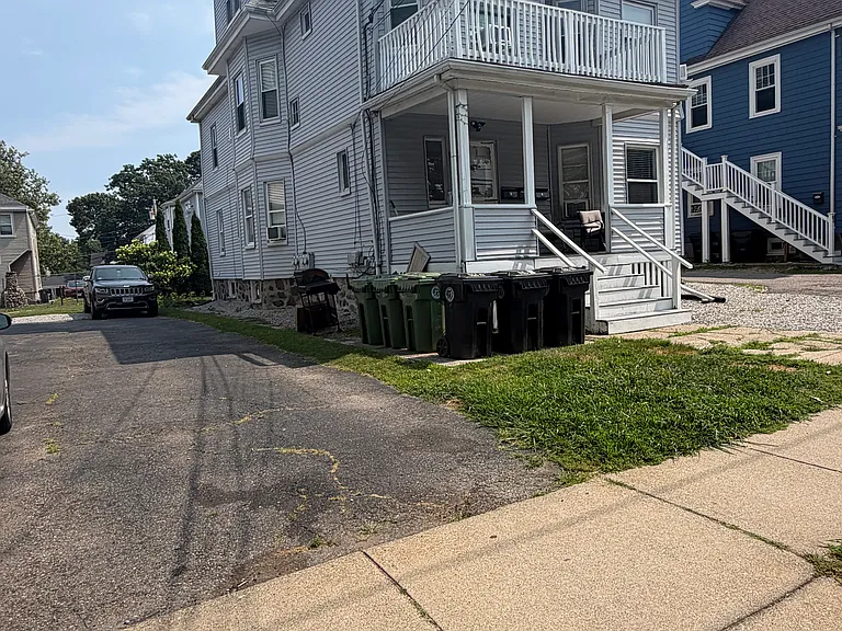 86 Dexter Ave #1 — Photo 7