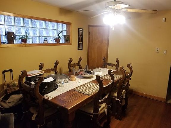 5th image of 3324 N Neenah Ave #1