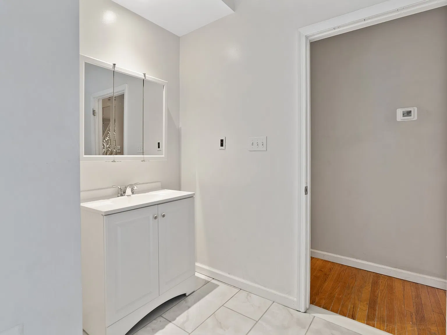 2024 N Gratz St — Photo 4