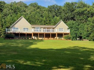 1061 Forest Trl, Clarkesville, GA 30523