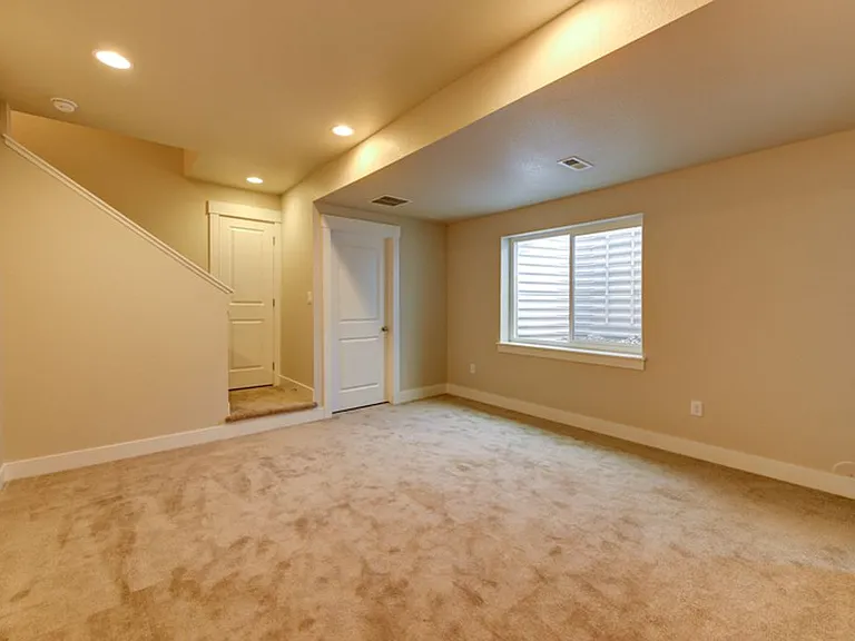 2778 Emerald Lake Ln — Photo 7