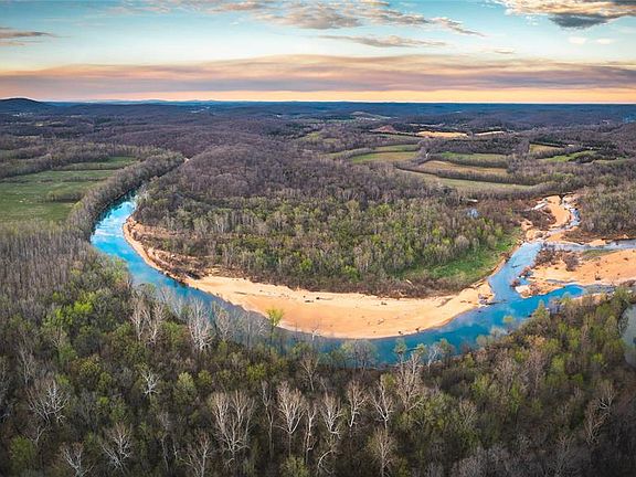 2nd image of 5019 Wayne Rte N #380