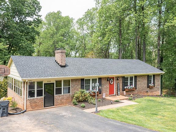 5th image of 508 Jefferson Dr