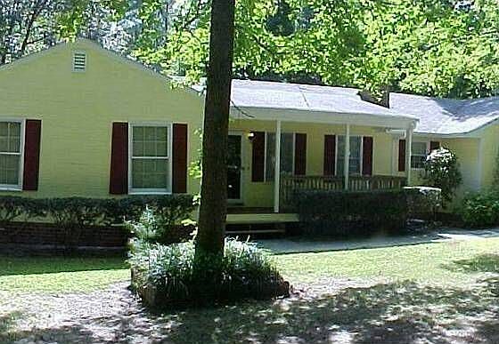 1st image of 818 Oak Springs Dr