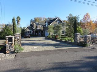 1718 Mora Ave, Calistoga, CA 94515