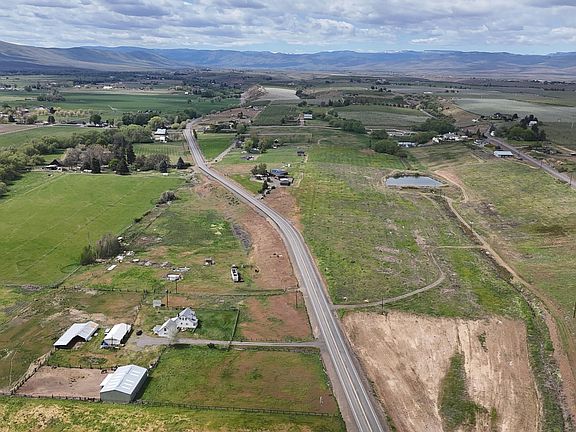 5th image of Nka Ahtanum Rd