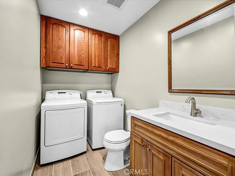 1315 W Valleyheart Dr — Photo 12