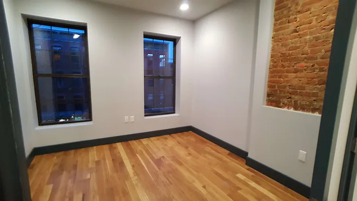 Rented by Evergreen Apartments BK | media 14