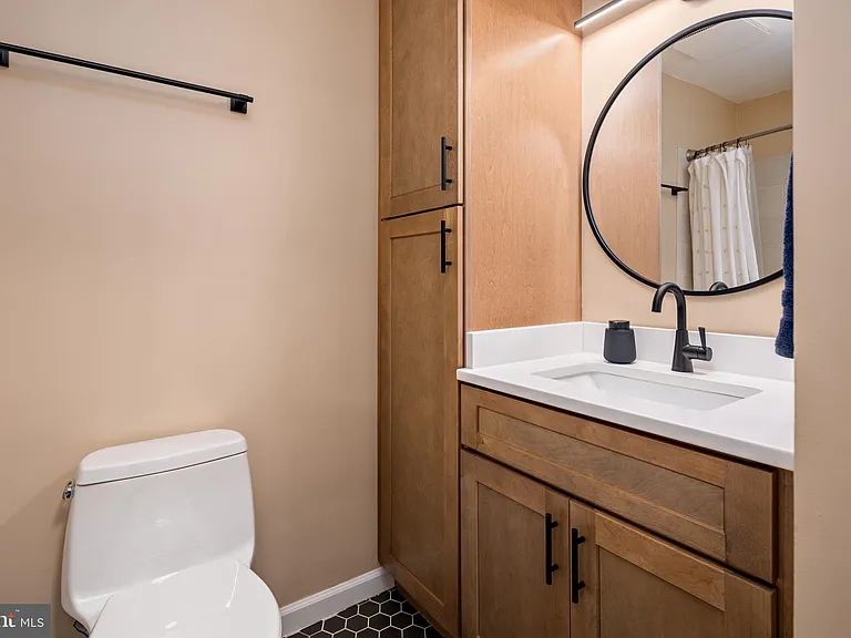 15005 Narrows Ln — Photo 30