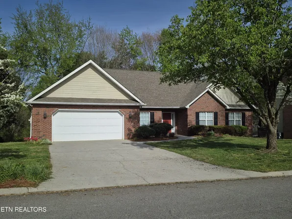 7017 Lake Bluff Ct, Knoxville, TN 37920