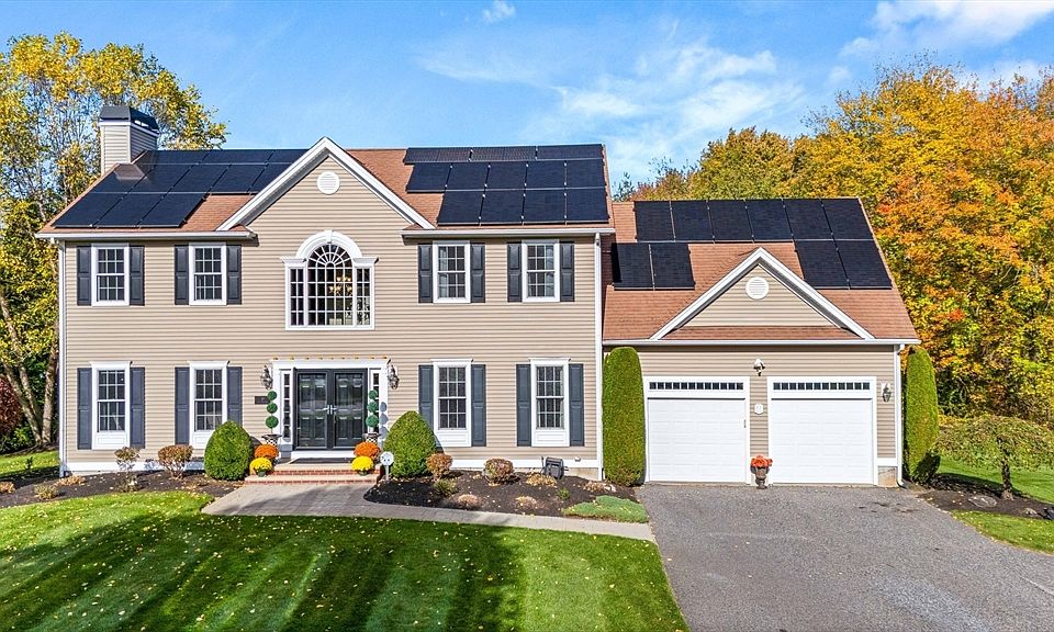 1st image of 17 Sassafras Rd