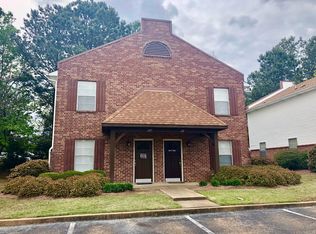 211 Edinburg Way, Oxford, MS 38655