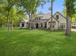 121 Coyote Xing, Elgin, TX 78621