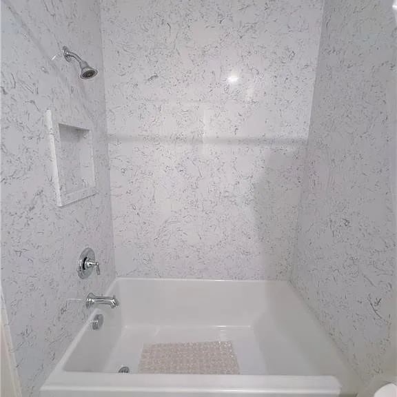 224 Geyser — Photo 14