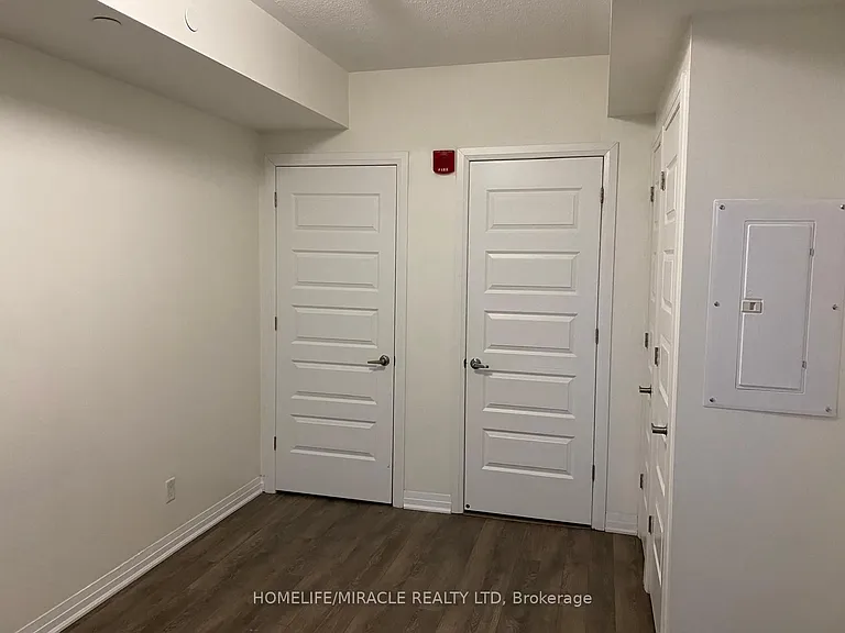 2 Adam Sellers St #501 — Photo 15
