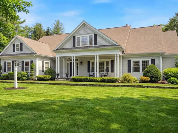 372 Tremont St, Duxbury, MA 02332