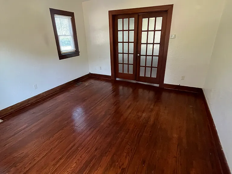3915 Longview Ln #3921 — Photo 4