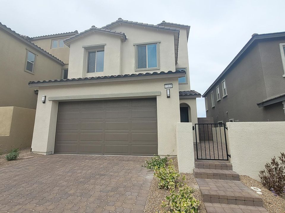 1st image of 11848 Pelican Butte Ave