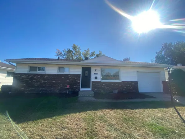 5028 Bloomfield Pl, South Bend, IN 46619