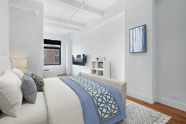 Rented by Compass | media 28