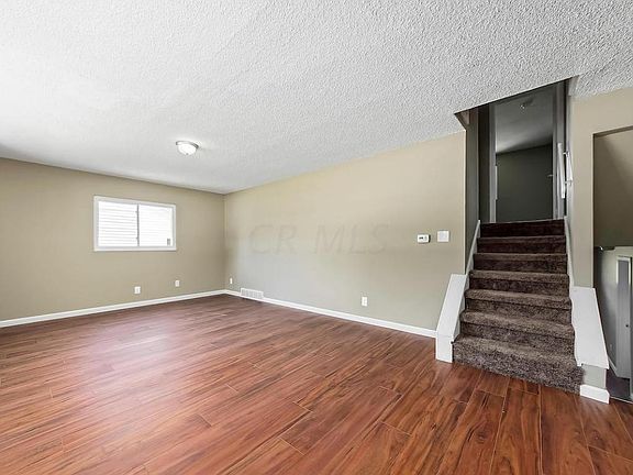 4th image of 4122 E Livingston Ave