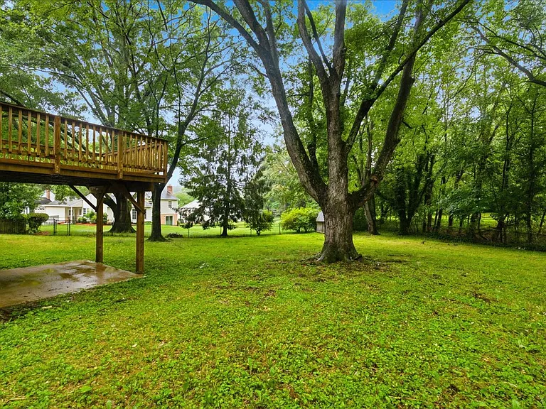 4120 Nutwood Way — Photo 40