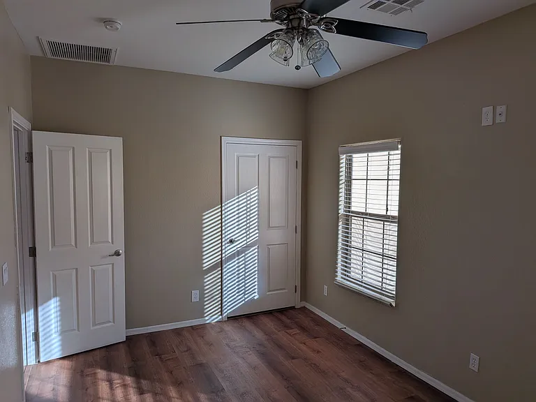 1281 E Canyon Creek Dr — Photo 16