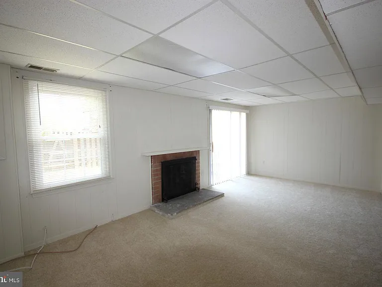 3920 Bradwater St — Photo 13