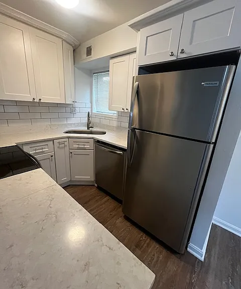 2130 N Cameron St #2130 — Photo 8