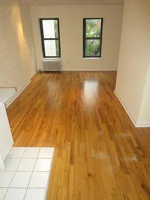 Rented by City Connections Realty | media 16